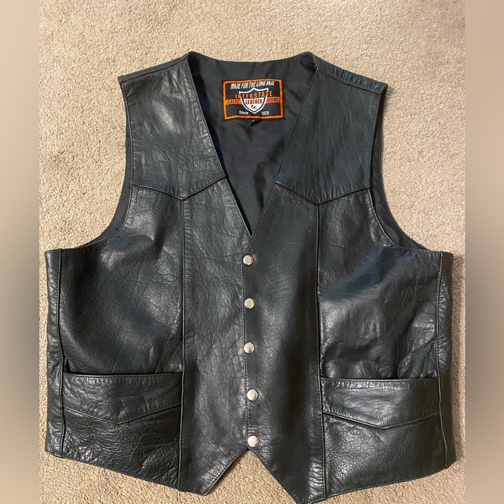 Mens interstate leather motorcycle vest